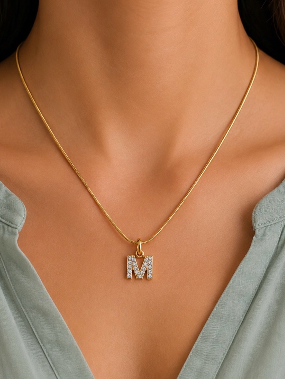 Premier Designs Gold/Crystal plated 'M' pendant on 18” rope chain